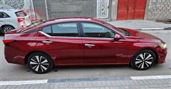 نيسان ألتيما